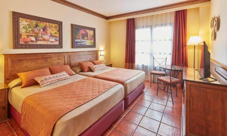 Los 5 mejores hoteles en Salou todo incluido 2025