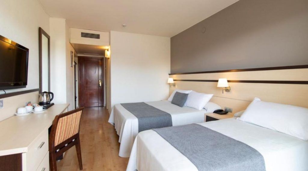 hoteles baratos salou