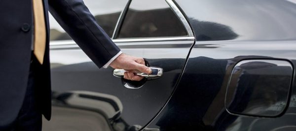 Cómo Reservar un Taxi desde el Aeropuerto de Barcelona
